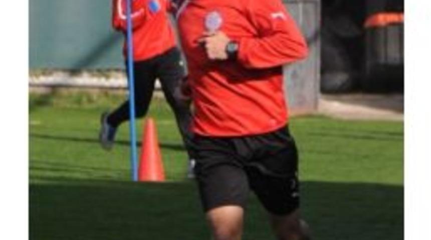 Medical Park Antalyasporlu Futbolcular Laktat Testinden Ge&ccedil;ti