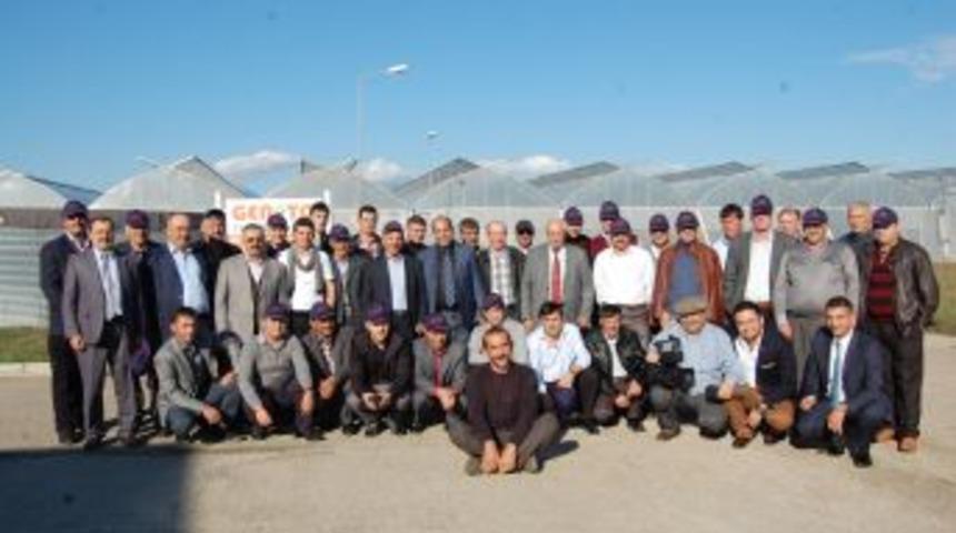 Bafralı &Ccedil;ift&ccedil;iler Tarım Fuarından Bilgiyle Donanmış Olarak D&ouml;nd&uuml;