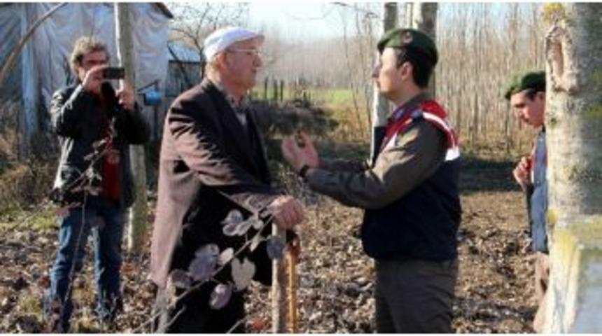 Yaşlı Adamın Şekeri Y&uuml;kselince Yıkım Ertelendi