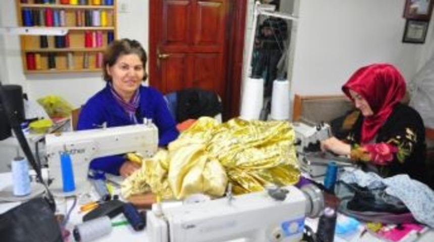 Şehir Tiyatrolarının Aranan Terzisi