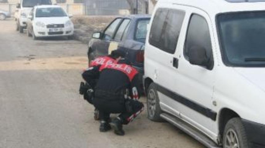 D&uuml;zce&rsquo;de Ara&ccedil;ların Lastiklerini Şişlediler