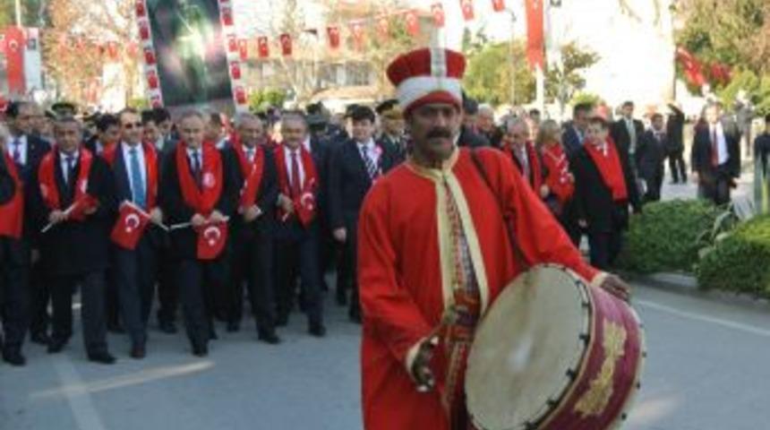 Osmaniye'de Kurtuluş Coşkusu