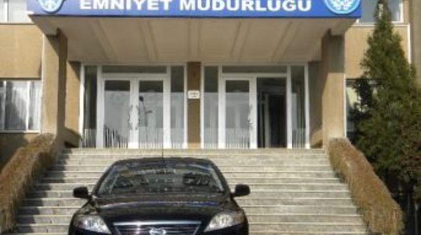 Tekirdağ Kom Şube M&uuml;d&uuml;r&uuml; &Ouml;zcan'ın G&ouml;rev Yeri Değiştirildi