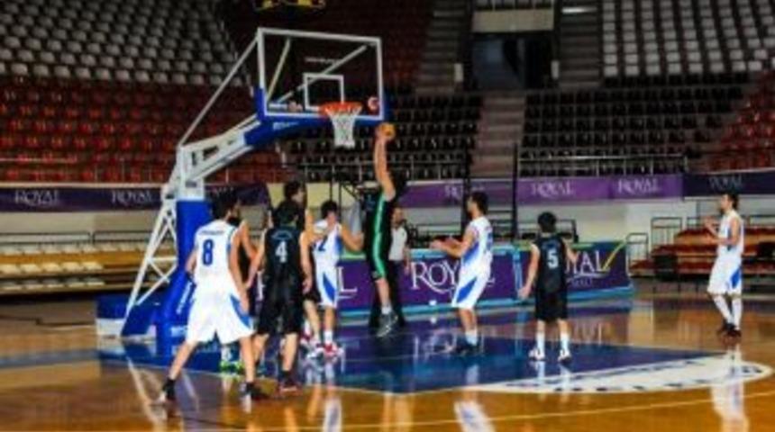 Şehitkamil&rsquo;in Gen&ccedil;leri Potada Kayıpsız İlerliyor