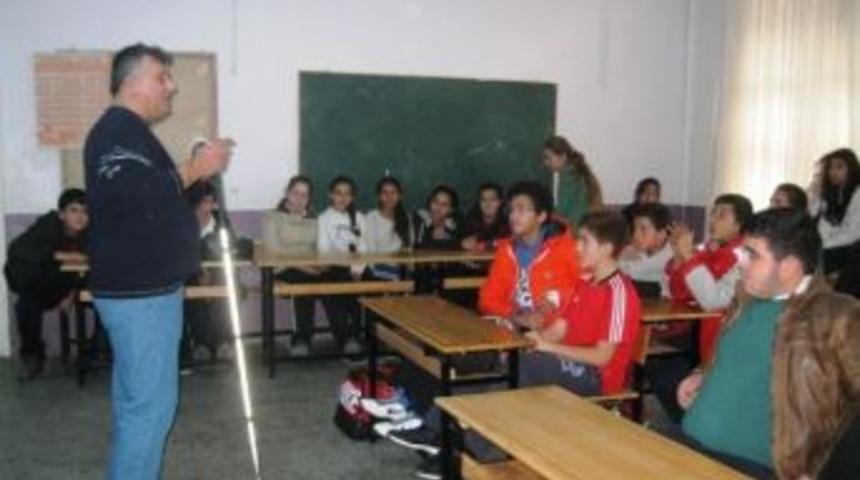 Asted Okullarda Eğitimlerini S&uuml;rd&uuml;r&uuml;yor