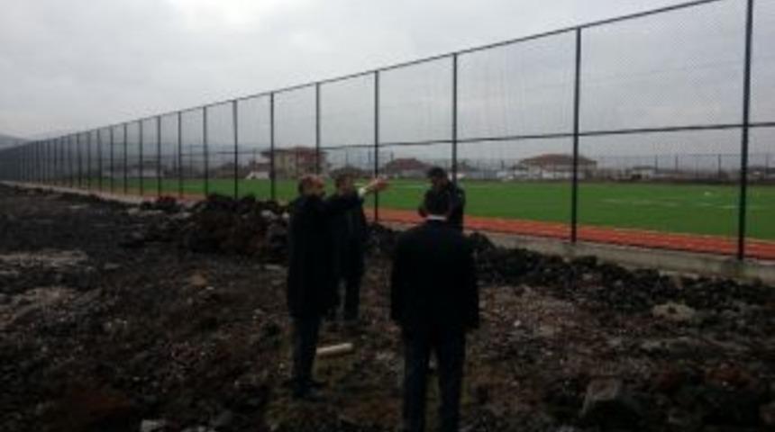 Kula Yeni Futbol Sahasına Kavuştu