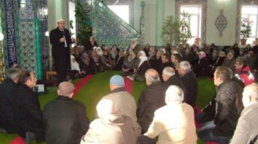 Nevşehir&rsquo;de Umreci Adaylarını Bilgilendirme Seminerleri D&uuml;zenlendi