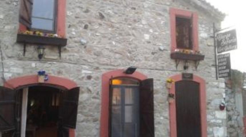 Urla Yorgo Seferis Art Gallery Sanat D&uuml;nyasına A&ccedil;ılıyor