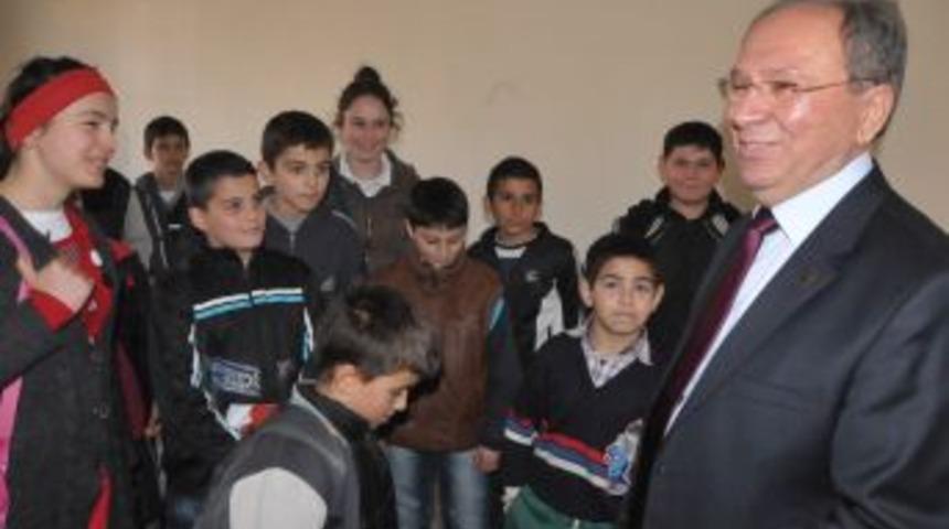 Atakum Belediye Başkanı Burma, Et&uuml;d Merkezlerini Ziyaret Etti