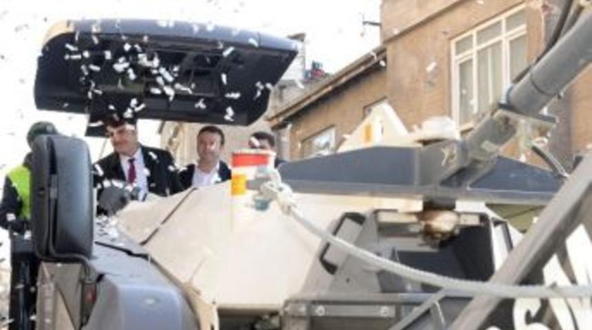 Osmangazi Sokaklarına Makyaj