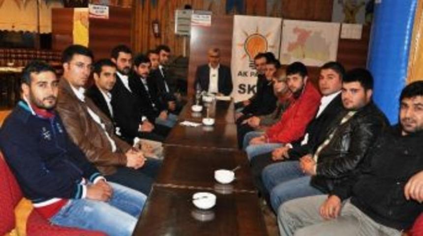 Karak&ouml;pr&uuml;l&uuml; Ak Gen&ccedil;ler Skm&rsquo;de