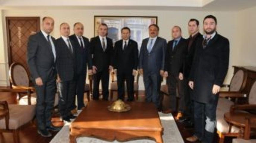 Uluslararası &Ouml;ğrenci Derneği&rsquo;nden Vali Aksoy&rsquo;a Ziyaret