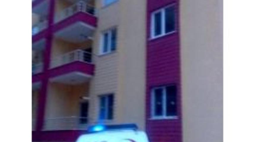 4. Kattan Düşen Genç Hayatını Kaybetti