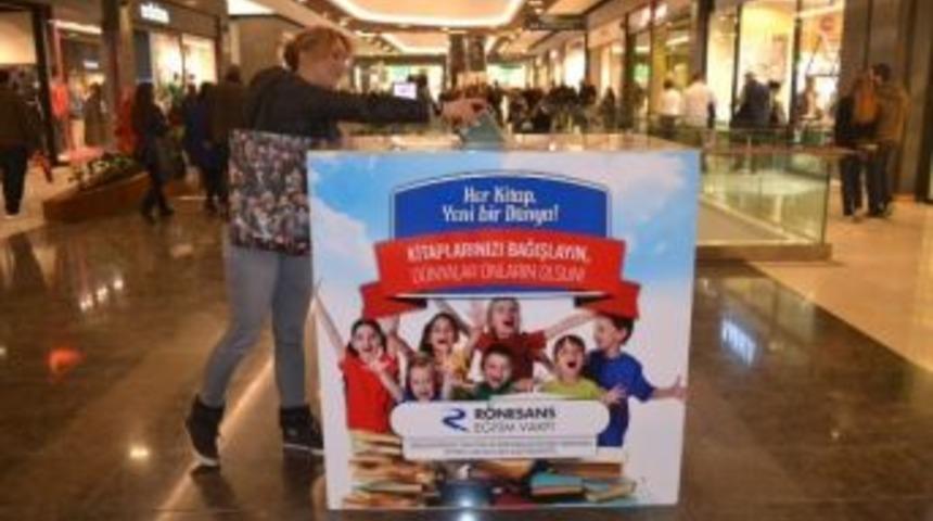 R&ouml;nesans Eğitim Vakfı&rsquo;ndan &ldquo;dev&rdquo; Kumbara
