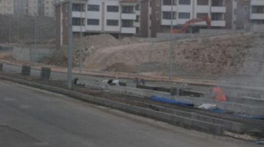 Estram &Ccedil;alışmaları Soğuk Havaya Rağmen Devam Ediyor