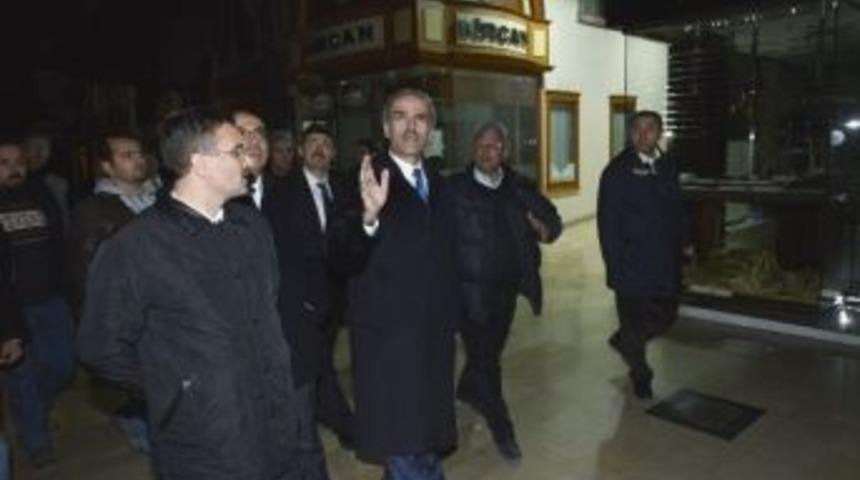 Bursa Kapalı &Ccedil;arşı&rsquo;da Gece Mesaisi