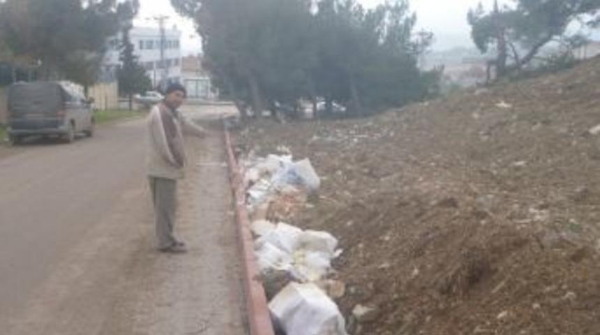 Bu G&ouml;r&uuml;nt&uuml; Yeni Vali Konağına Yakışmıyor