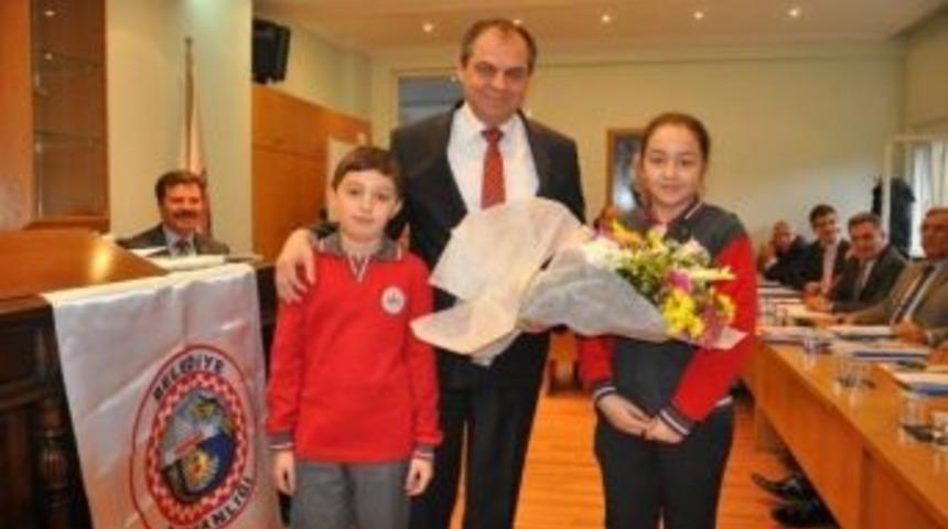 Tekirdağ Belediye Meclis Toplantısına İlkokul &Ouml;ğrencileri De Katıldı