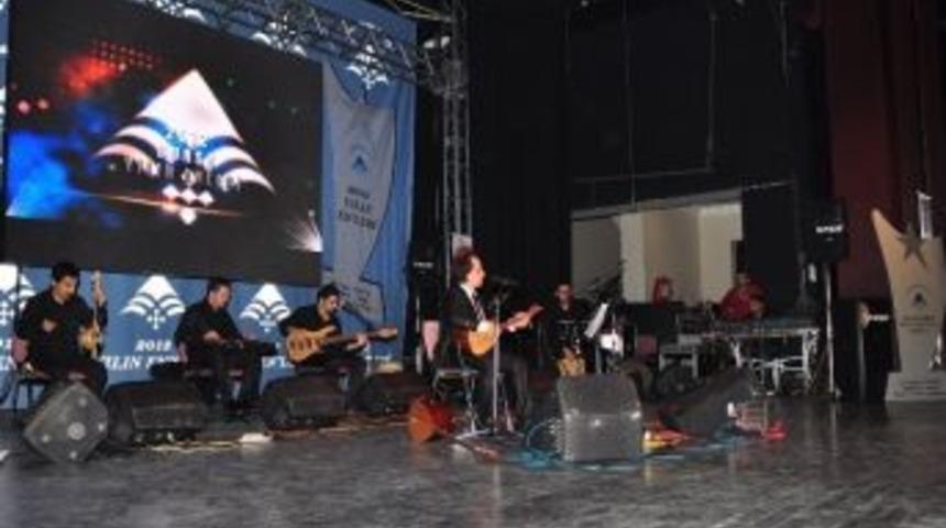 2013 Yılı En&rsquo;leri Yıldırım&rsquo;da Se&ccedil;ildi