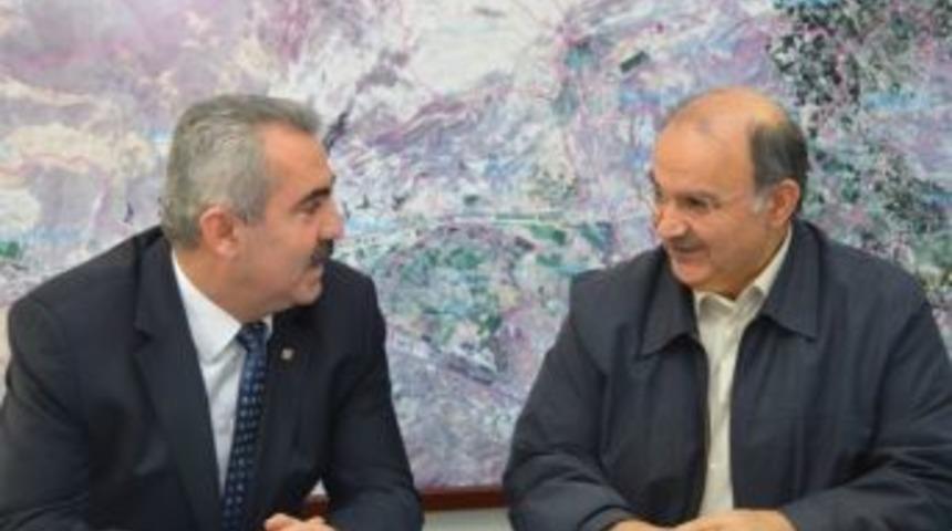 Kocasinan'da Toplu S&ouml;zleşme Tatlı Başladı