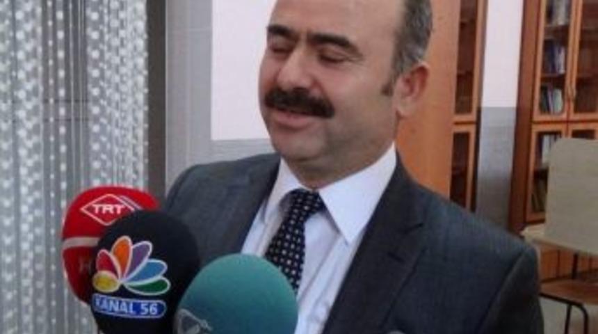 Siirt Valisi Aydın K&uuml;rt&ccedil;e Mevlit Dinledi