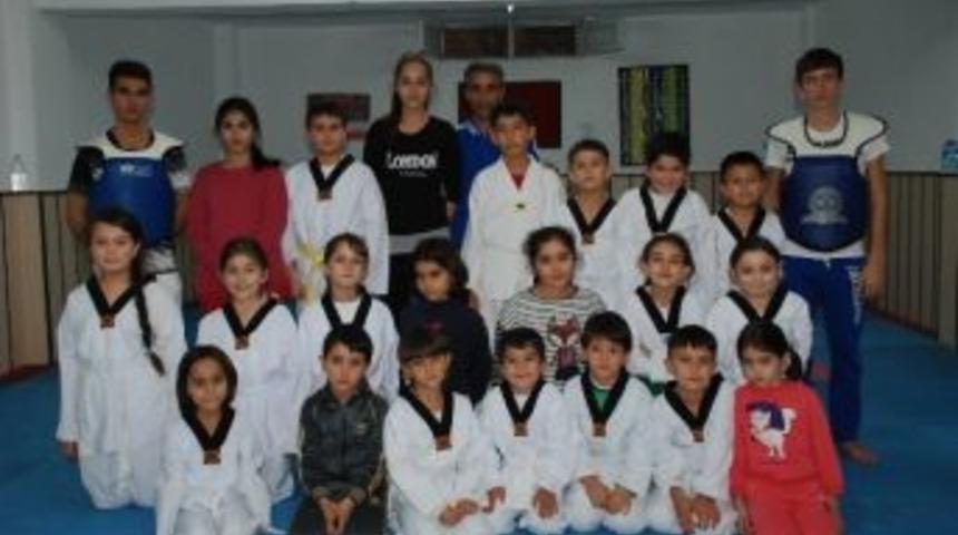 Didim Belediyespor Tekvando Takımı Gençler Türkiye Şampiyonasına Katılacak