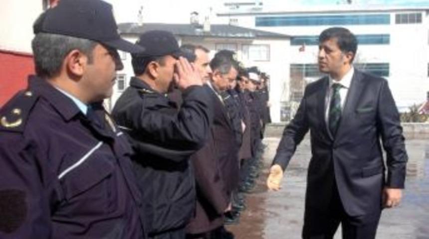 &lsquo;merkez Durum Normal&rsquo; Telsiz &Ccedil;evirimine Son Veren M&uuml;d&uuml;r G&ouml;revden Alındı