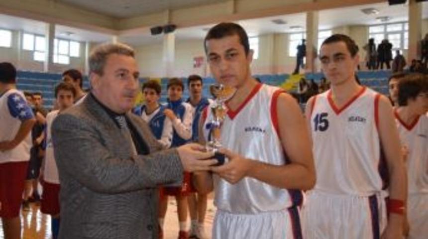 Liseler Arası Basketbolda Şampiyon &Ouml;zel Aziziye Oldu