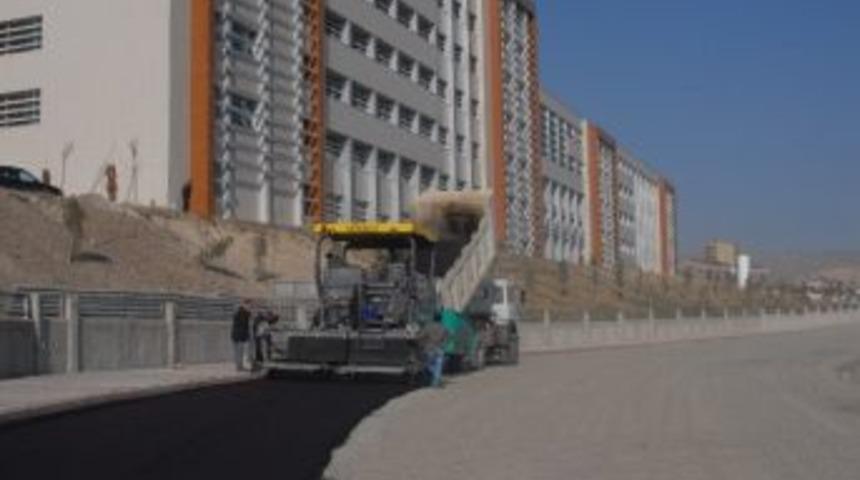 Hastaneler Yolu D&uuml;zenleniyor