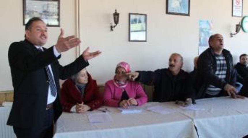 T&uuml;rk Bayrağı İ&ccedil;in &Ouml;z&uuml;r Diledi