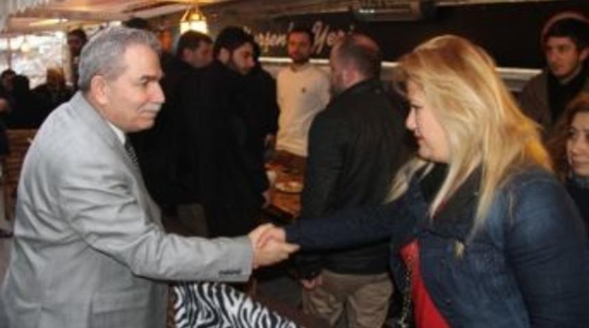 Demirtaş Esnafla Bir Araya Geldi