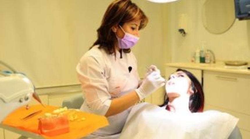 Diş Hekimi Zogun: &ldquo;implant Geleceğe Yapılan Bir Yatırımdır&rdquo;