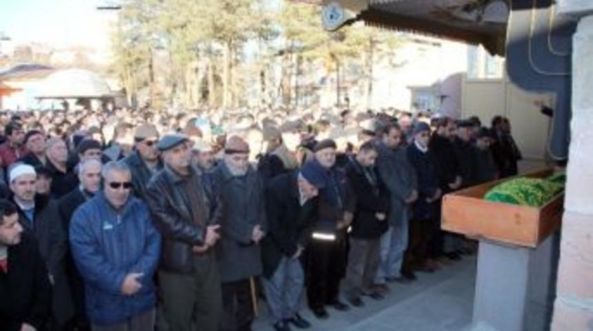 Sırrı Taş&ccedil;ı Son Yolculuğuna Uğurlandı