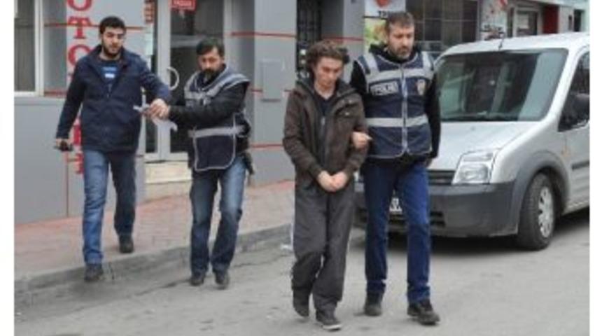 79 Yaşındaki Kadının Emekli Maaşını &Ccedil;aldı