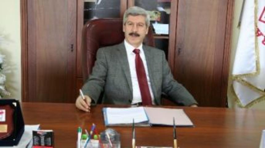 F&uuml; Eğitim Fak&uuml;ltesi Dekanı &Ccedil;olak, Hindistan&rsquo;da Uluslararası Konferansa Katıldı