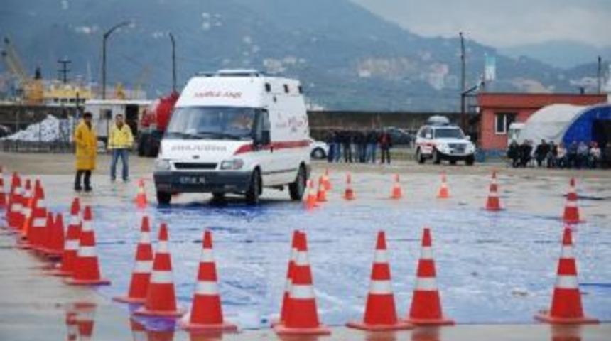 Giresun&rsquo;da Ambulanslar 2013 Yılında 31 Bin 865 Vakaya Gitti.