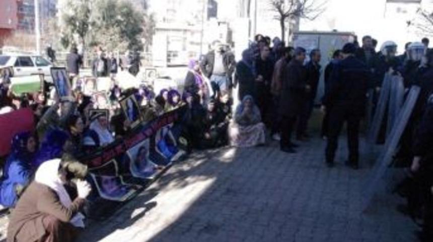 Viranşehirde 9 Ocak Protesto Edildi