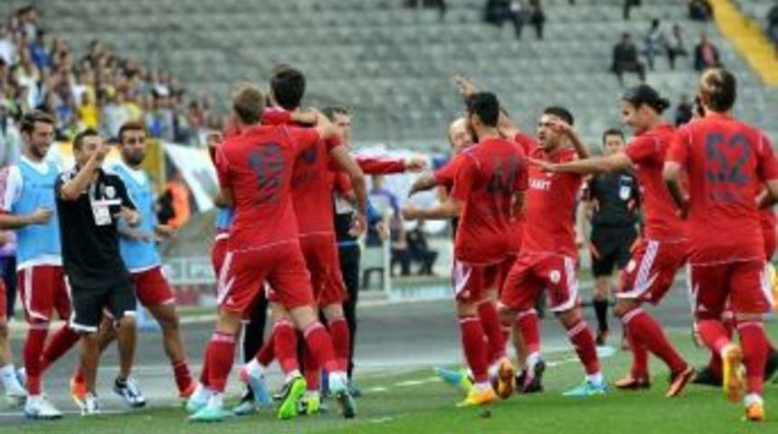 Altınordu Futbol Direkt&ouml;r&uuml; Dizdar: "biz Bir Aileyiz"