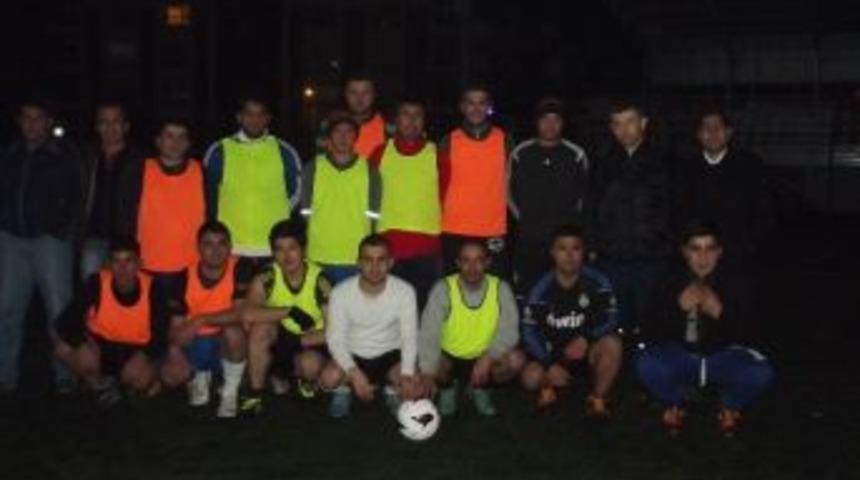 Ilıcabaşı Kadroyu G&uuml;&ccedil;lendiriyor