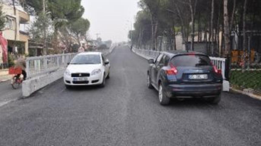Torbalı H&uuml;k&uuml;met Caddesi &Uuml;st Ge&ccedil;idi Trafiğe A&ccedil;ıldı
