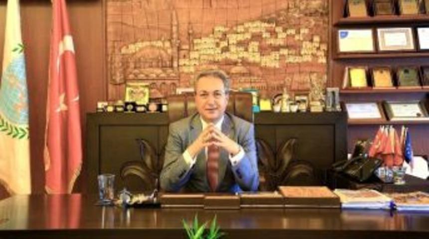 &Uuml;nver, &Ccedil;alışan Gazeteciler G&uuml;n&uuml;&rsquo;n&uuml; Kutladı