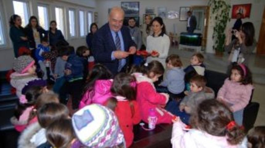 Miniklerden Başkan Kamacı&rsquo;ya Ziyaret