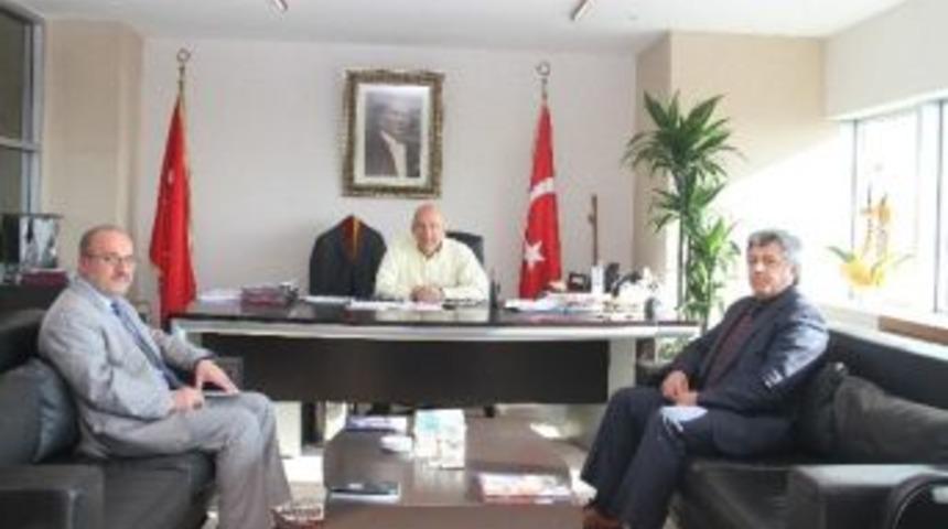 Trabzon &Ccedil;aykara Derneği&rsquo;nden Başkan Altınok &Ouml;z&rsquo;e Ziyaret