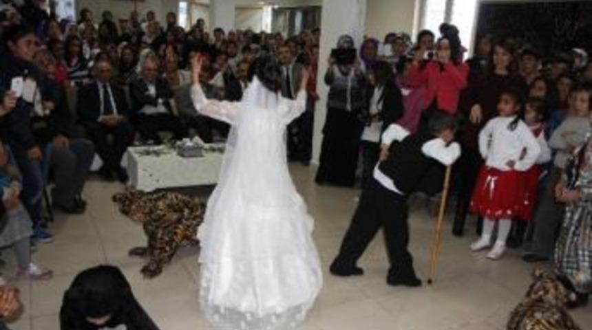 Topdağı&rsquo;nda Defile Ve Sergi Heyecanı