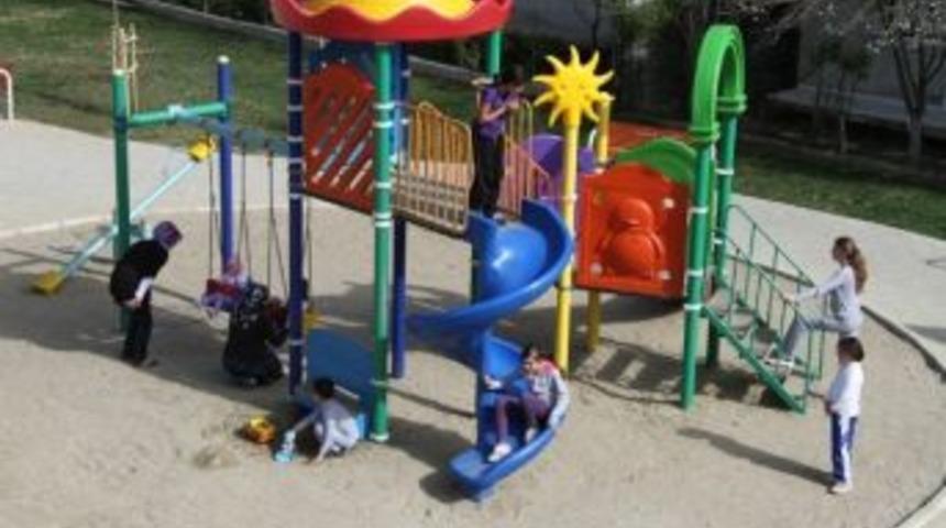 Daha Yeşil Gaziemir, Daha Modern Parklar