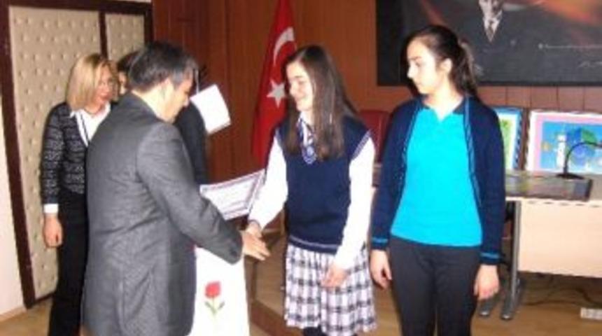 Gedizli Ezgi Baş, Kompozisyon Yarışması İkincilik &Ouml;d&uuml;l&uuml; Aldı