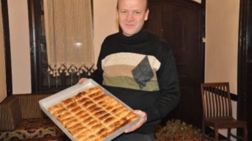 Akşehir&rsquo;de Y&ouml;resel Tatlar Satışa &Ccedil;ıktı