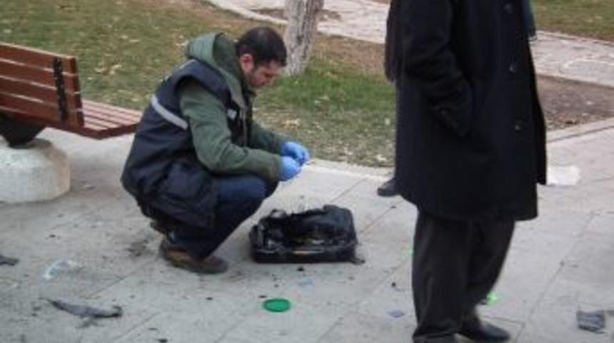 Ş&uuml;pheli &Ccedil;anta Korkuttu