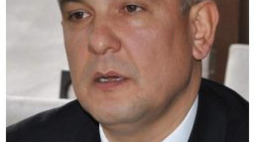 Chp Adayının Basın Toplantısı