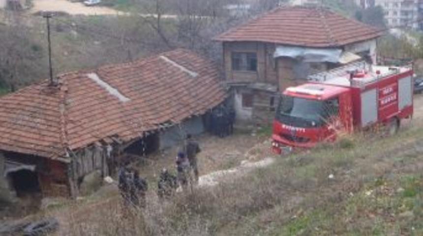 Bilecik Belediyesi İtfaiyesi M&uuml;d&uuml;rl&uuml;ğ&uuml;'n&uuml;n 2013 Yılı &Ccedil;alışmaları